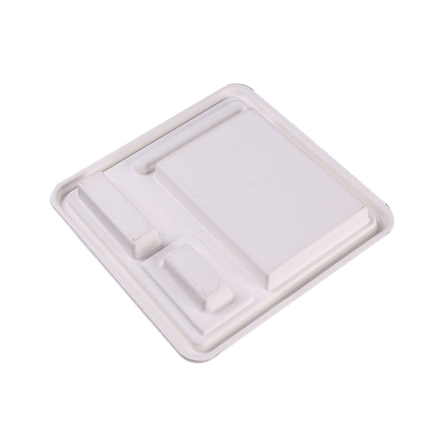 Fabricant d'emballages en pâte à papier moulée à sec